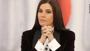 ستريدا جعجع: لا أعتقد أنّ باسيل الصادرة بحقّه عقوبات قادر على القول لنا ما إذا كانت الجلسة دستورية أم لا