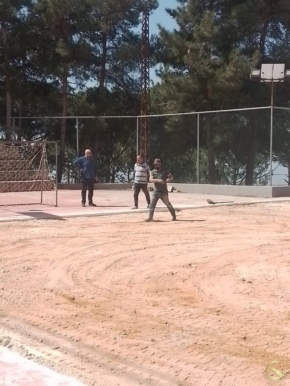 بدء تنفيذ ملعب كرة السلة والقدم لنادي روم من قبل DPNA وبتمويل فرنسي وإشراف حداد