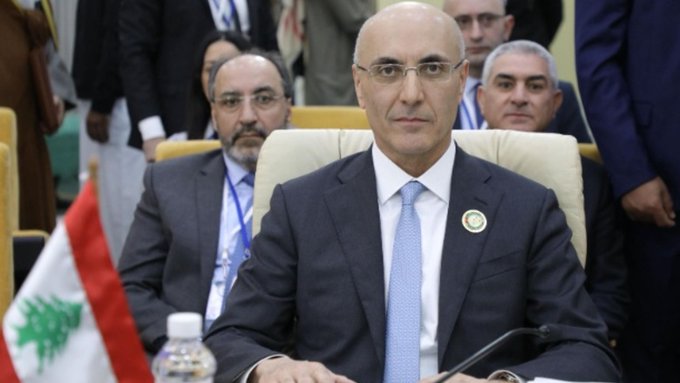 الحجار: عند الساعة 7 أقفلت صناديق الاقتراع باستثناء المراكز التي كان بداخلها عدد من الناخبين