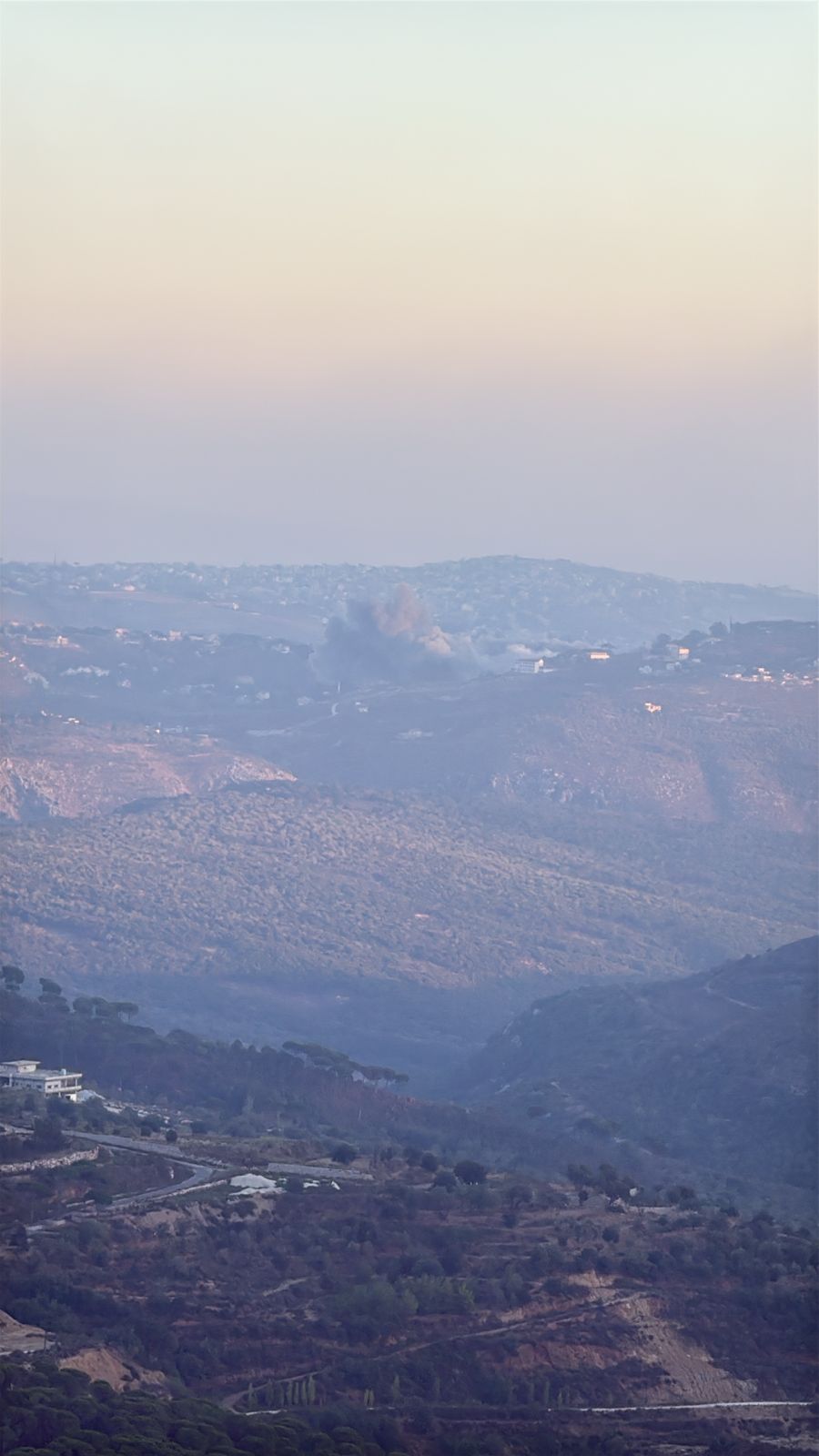 غارة على دبين