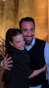 محمد قيس مع باميلا الكيك في فيديو عفوي: الحب عطول بيجمعنا