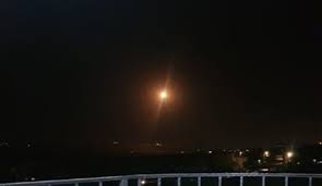 المنار :  محلقة اسرائيلية معادية القت قنبلة على مرفأ الصيادين في الناقورة