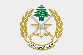 الجيش: توقيف أحد أخطر المطلوبين في دورس لارتكابه عدة جرائم منها إطلاق النار باتجاه دوريات للجيش