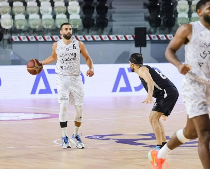 الشارقة يفوز على الرياضي ضمن بطولة ابو ظبي