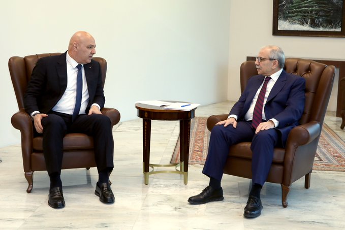 سلام بترقّب وعون سيحاول تفادي التصويت... "رسالات"