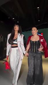 #ماغي_بو_غصن و #نور_الغندور خلال مباراة الNBA