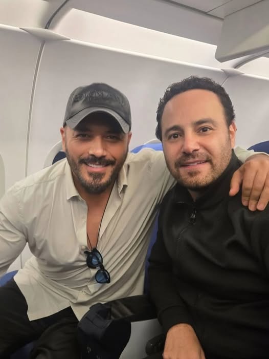 عاصي الحلاني ورامي عيّاش يلتقيان على متن الطائرة