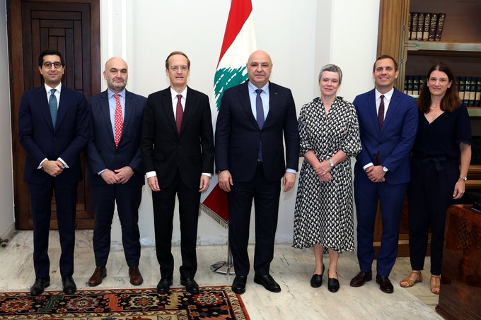 عون طالب الاتحاد الأوروبي بالمشاركة في مراقبة الانتخابات النيابية في أيار