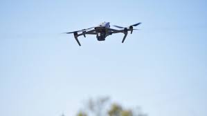 محلّقة إسرائيلية ألقت قنبلتين على جرّافة في بلدة بليدا