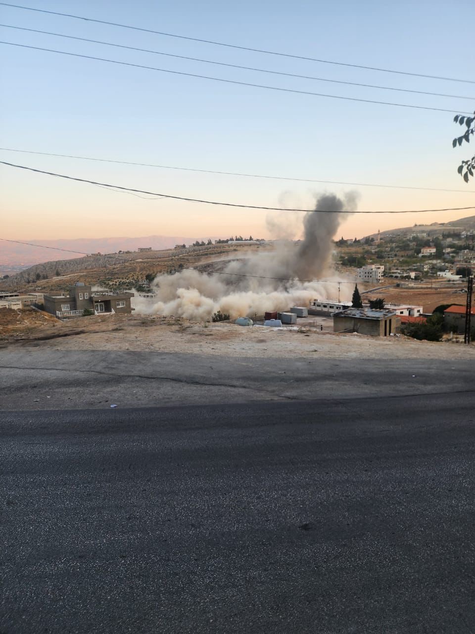 غارة على شمسطار