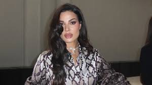 #نادين_نسيب_نجيم خلال عرض أزياء دار 