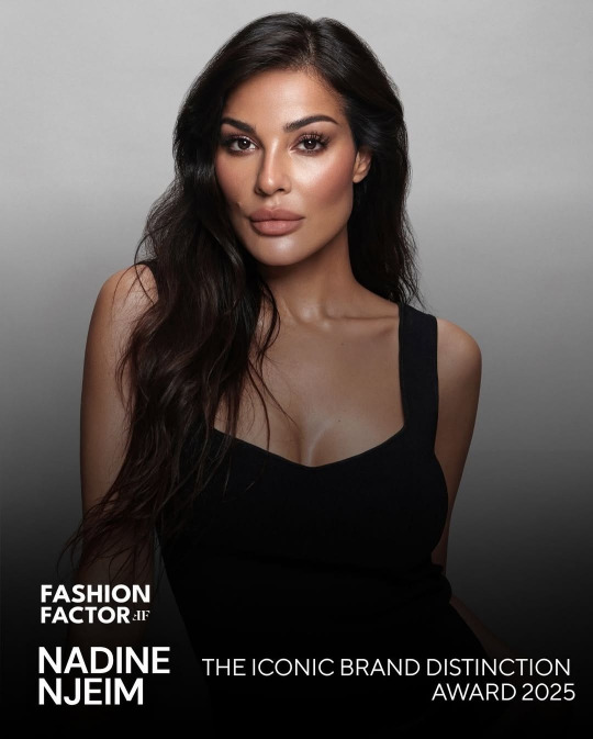 نادين نسيب نجيم تتوّج بجائزة التميّز في دبي وتؤكد مكانتها كأيقونة للجمال العربي