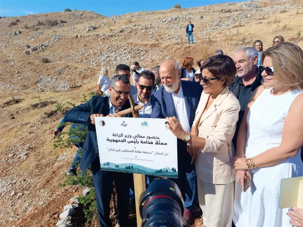 حديقة الممثلين في مرستي: الفن يزهر في حضن الطبيعة