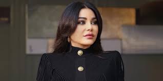 هيفا وهبي تواجه نقابة الموسيقيين في القضاء الإداري: الحكم في كانون الأول والنقابة متهمة بانتهاك حرية الإبداع