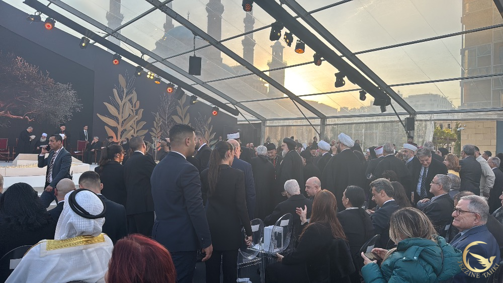 لحظة وصول البطريرك الراعي