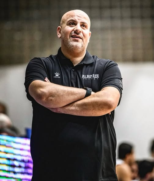 توقيف المدرّب أحمد فرّان لمباراة واحدة في الدوري اللبناني بعد تعرّضه للحكام في المباراة الأخيرة أمام NSA