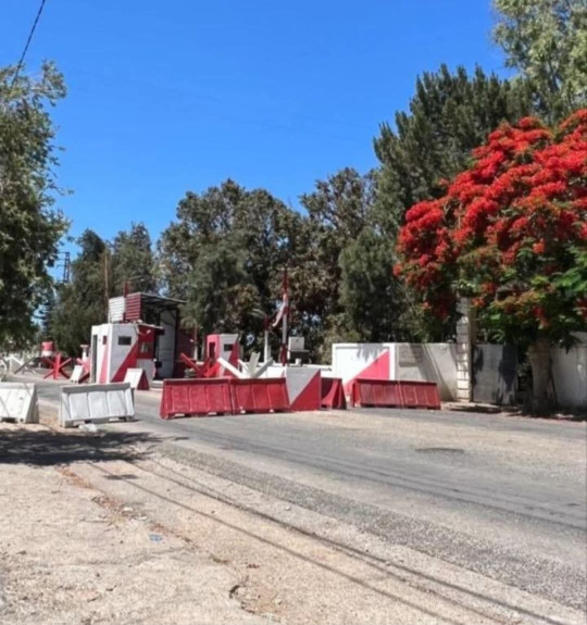 الجيش اللبناني عمل على اقفال حاجز العامرية - المنصوري