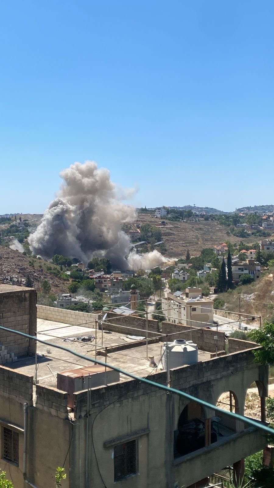 غارة على حاروف وأخرى بين عربصاليم وجرجوع