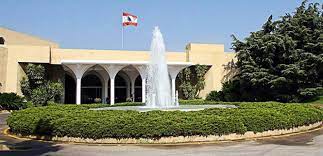 تثبيت وقف إطلاق النار في لبنان بين عون وفانس وكوشنير ورئيس الوزراء القطري