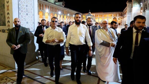 العربية: موكب ماكرون غادر مكان إقامته بدمشق قبل الانفجار بقليل