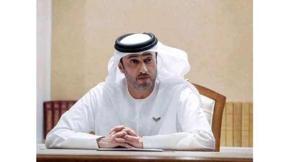 النائب العام الإماراتي: مساعد قائد الطائرة خطط لتنفيذ "عملية إرهابية" باستخدام "فأس الطوارئ"