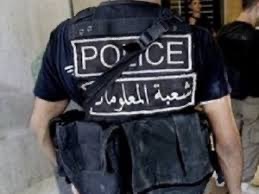 أوقف فرع المعلومات قضاء جزين ٣ شبان كانوا يحملون السلاح ويقومون بإطلاق الرصاص في منشآت كفرفالوس