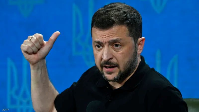 رويترز: زيلنسكي يؤكد رصد طائرات مسيرة مجهولة قرب طائرته أثناء توجهه إلى أيرلندا
