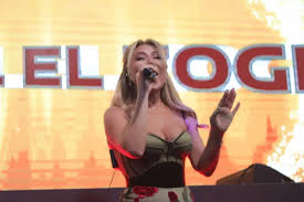 #نوال_الزغبي خلال حفلة #رأس_السنة: آجي بالمسايسة #اجي_بالدلع #مصر #القاهرة