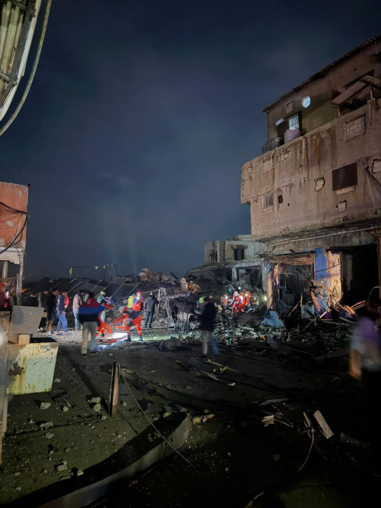 أضرار واسعة وسقوط جرحى في محيط صيدا حتى الآن