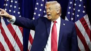 "وول ستريت جورنال": ترامب سيقدم إحاطة الثلاثاء المقبل بشأن خيارات محددة للرد على قمع الاحتجاجات في إيران