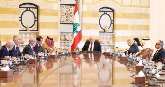 ‏انتهاء اجتماع الخماسية مع الرئيس عون