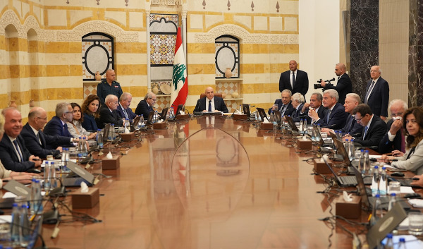 مجلس الوزراء وافق على منهجية إعادة الإعمار وعين رشا أبو غزالة نائبة لرئيس مجلس الجنوب