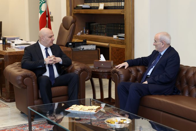 الأوضاع الأمنية ومسألة رواتب العسكريين والمتقاعدين محور لقاء عون ومنسى