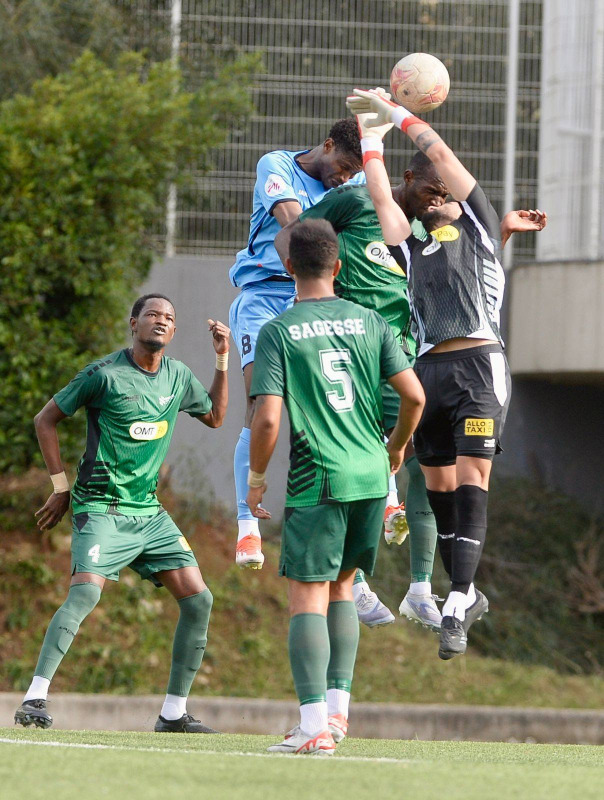 بطولة لبنان: فوز الحكمة على الساحل 2 - 1