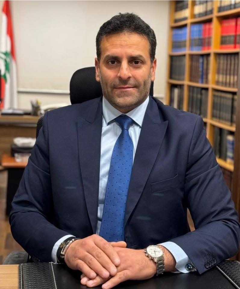 مالك: ليس كلّ من امتلأ جيبه يصلح أن يمتلئ به المجلس وإلا كانت المصارف أولى بالمقاعد!