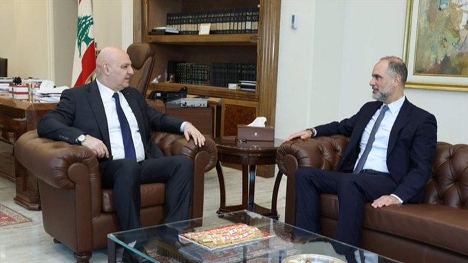 طريق ضهر البيدر ومطار رينه معوض في القليعات على طاولة عون