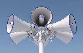 إذاعة الجيش الإسرائيلي: مقتل مسن إسرائيلي سقط خلال توجهه إلى ملجأ أثناء إطلاق صفارات الإنذار