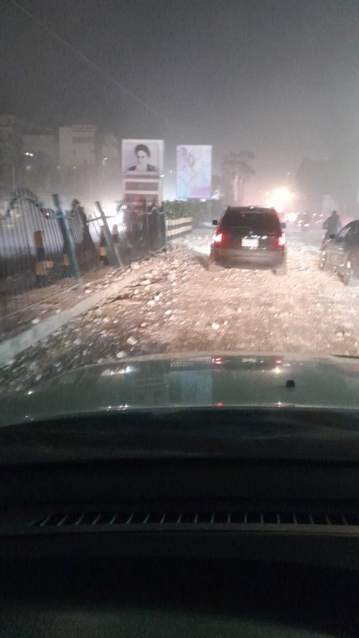 صورة من طريق المطار