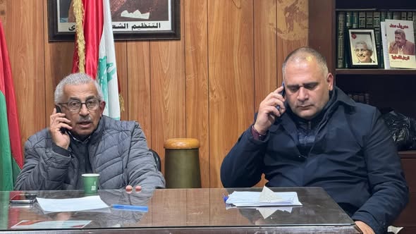 بين مسعد وسعد اتصالات وتنسيق لضمان استجابة سريعة تحفظ كرامة النازحين وتؤمن اجتياجاتهم