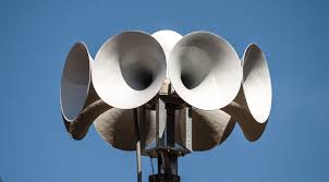 الجبهة الداخلية الإسرائيلية: صفارات الإنذار تدوّي في تل أبيب الكبرى ومناطق واسعة في وسط إسرائيل