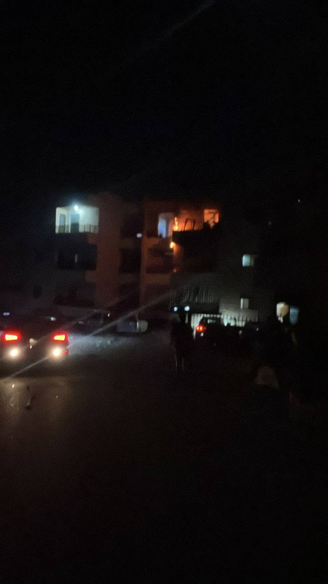 غارة إسرائيلية تستهدف شقة سكنية في السعديات