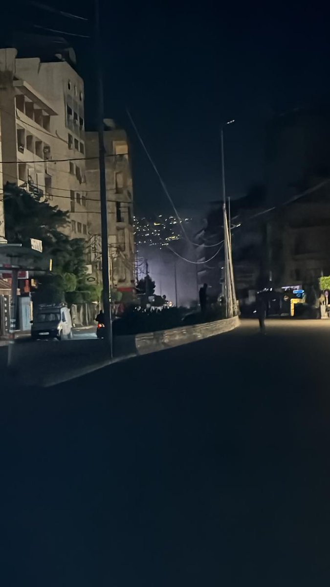 غارة تستهدف المبنى المهدد في الغبيري