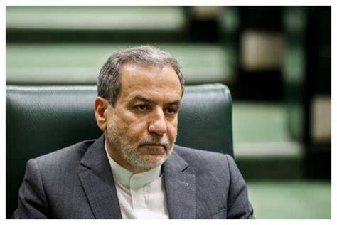 عراقجي ينفي تطوير إيران لصواريخ تستطيع الوصول إلى الولايات المتحدة