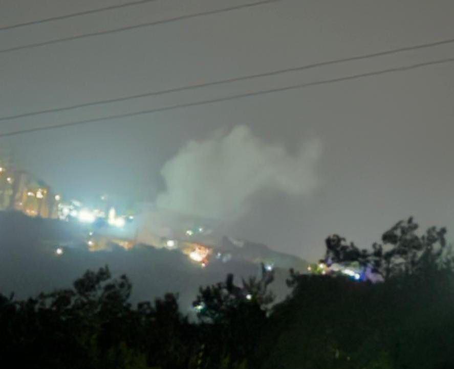 استهداف شقة سكنية في عرمون