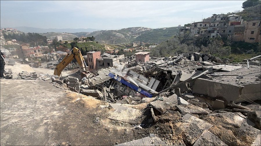 غارة عنيفة على بلدة تفاحتا في قضاء صيدا