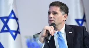 مستشار رئيس الوزراء الإسرائيلي رون ديرمر: ليس لدينا تخطيط لاحتلال لبنان وتم تسوية معظم نقاط الخلاف الحدودية مع لبنان ويمكن الحديث عن اتفاق سلام مع لبنان