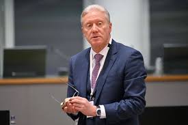 لا بديل عن التفاوض... رجي من الرياض: الحكومة اللبنانية مصممة على انتزاع لبنان من براثن القبضة الإيرانيّة