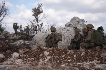 الجديد: معلومات عن توغل إسرائيلي الى بلدة الناقورة وسماع أصوات إطلاق نار داخل البلدة