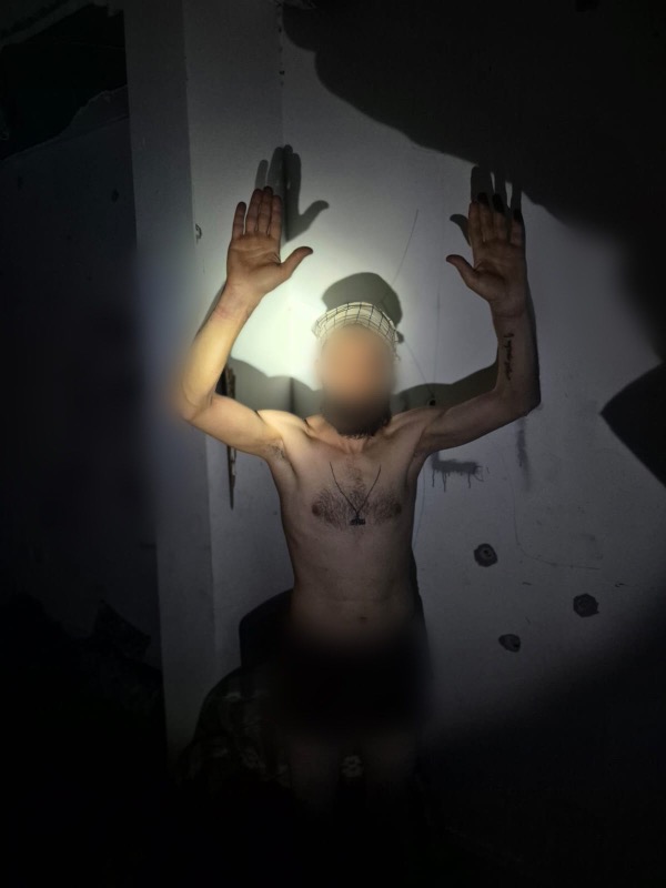 أدرعي: اعتقلنا عنصرين من الرضوان في جنوب لبنان قدما من البقاع