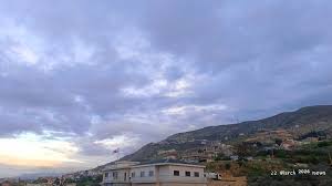 انخفاض إضافي في الحرارة غدا وأمطار متفرقة وثلوج على المرتفعات